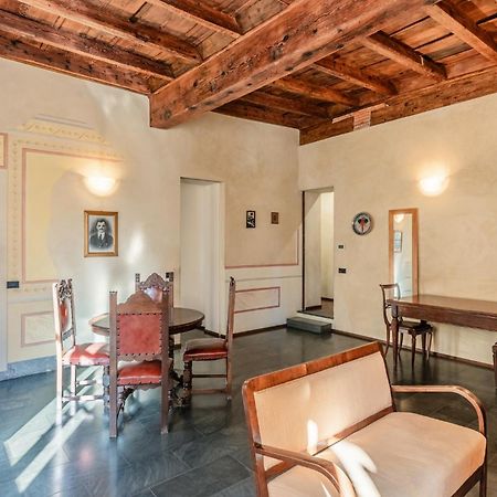 Appartamento Della Zecca - Affitti Brevi Italia ルッカ エクステリア 写真