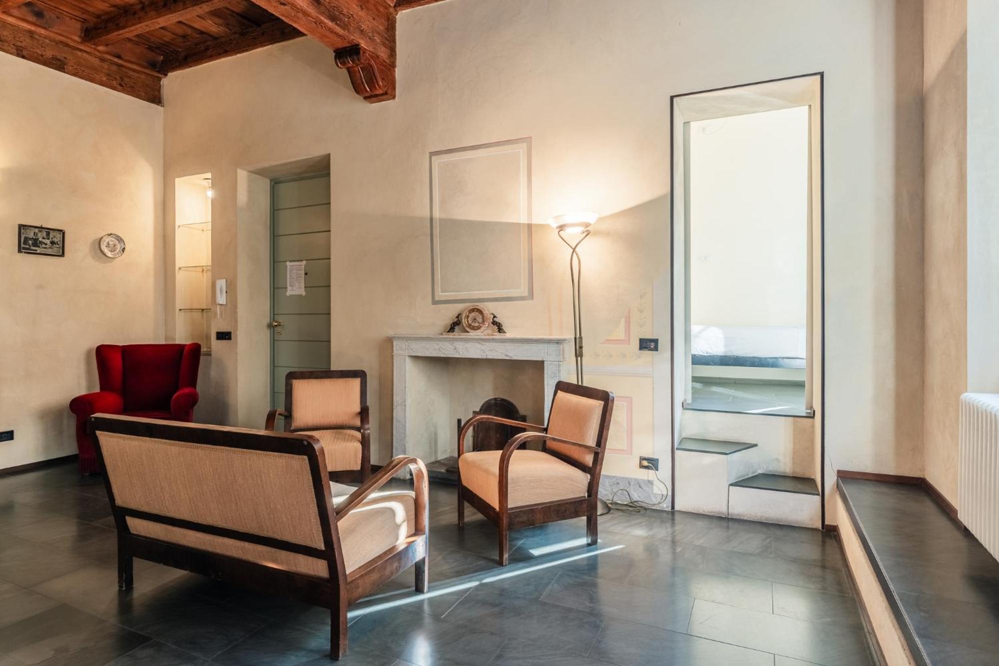 Appartamento Della Zecca - Affitti Brevi Italia ルッカ エクステリア 写真