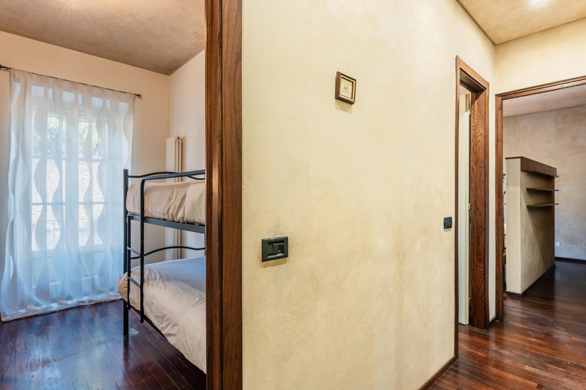 Appartamento Della Zecca - Affitti Brevi Italia ルッカ エクステリア 写真